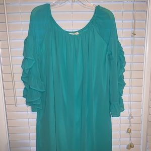 Entro Large Ruffle Sleeve Dress